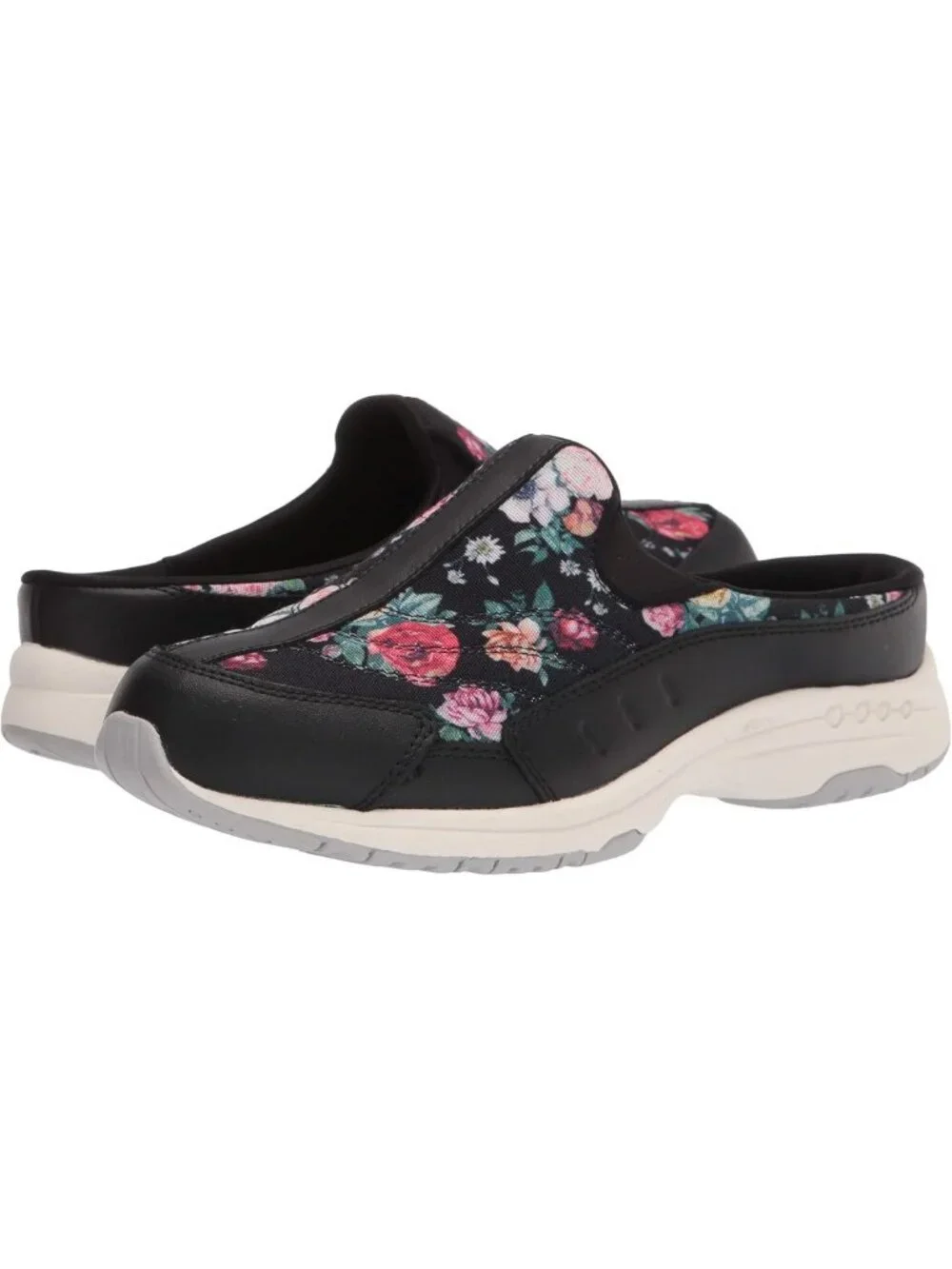 Comfortable Women's Slip-On Travel Shoes | Lightweight & Versatile Footwear